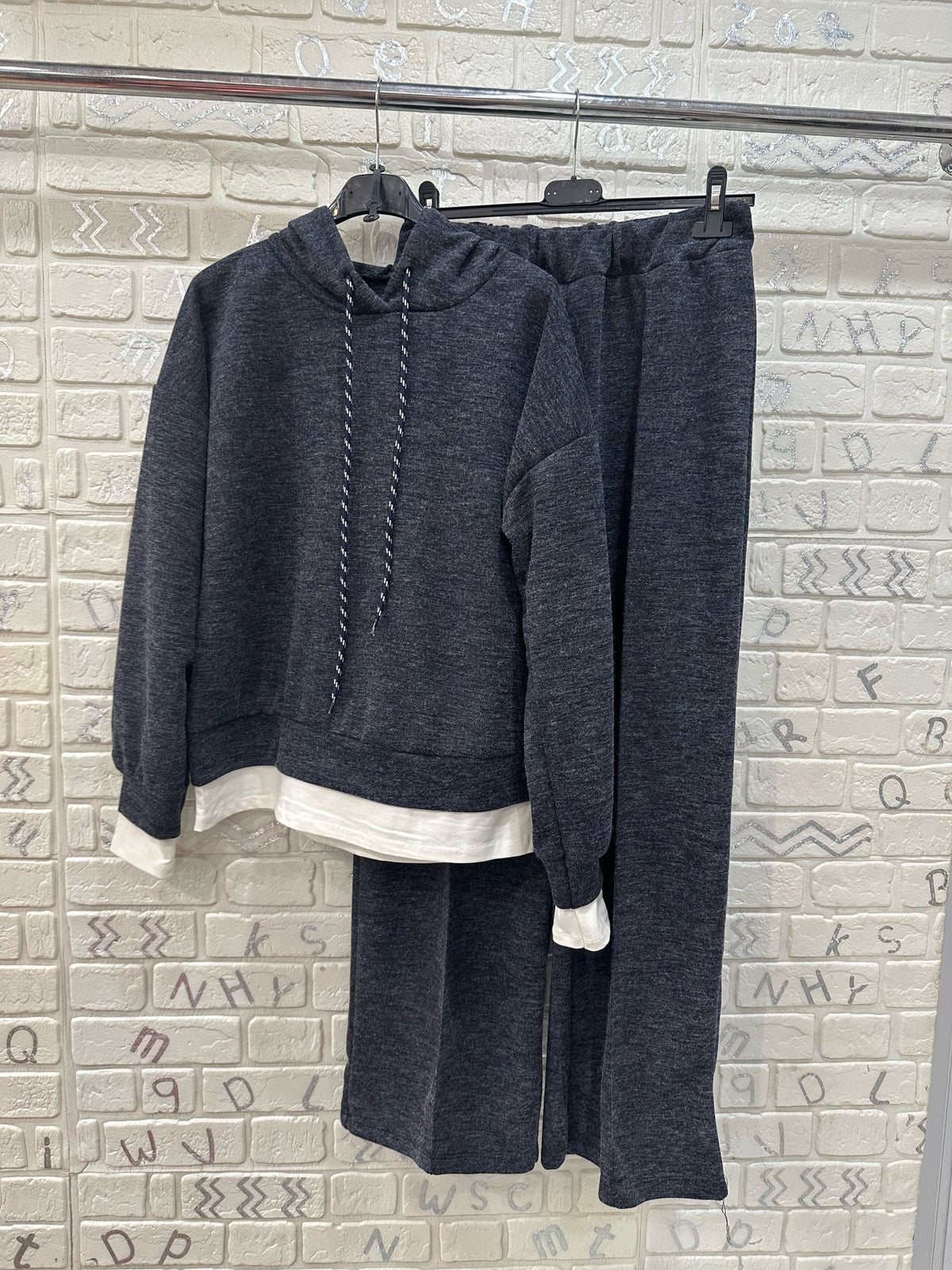 Coordinato Donna Felpa con Cappuccio e Pantalone Palazzo - Taglia Unica