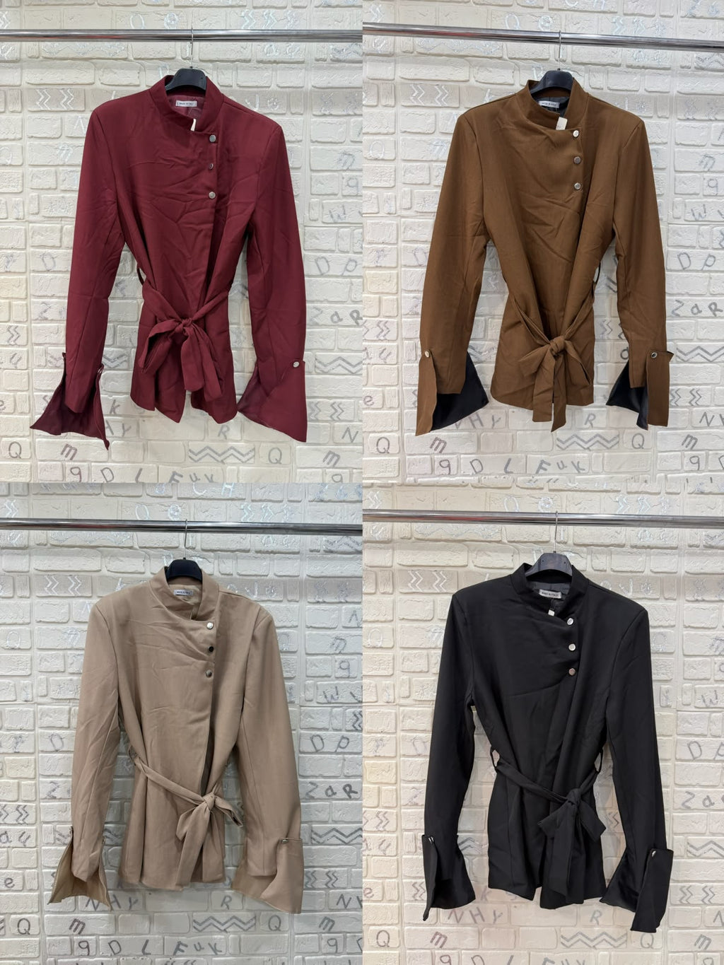 Giacca Donna Elegante con Cintura e Bottoni Gioiello