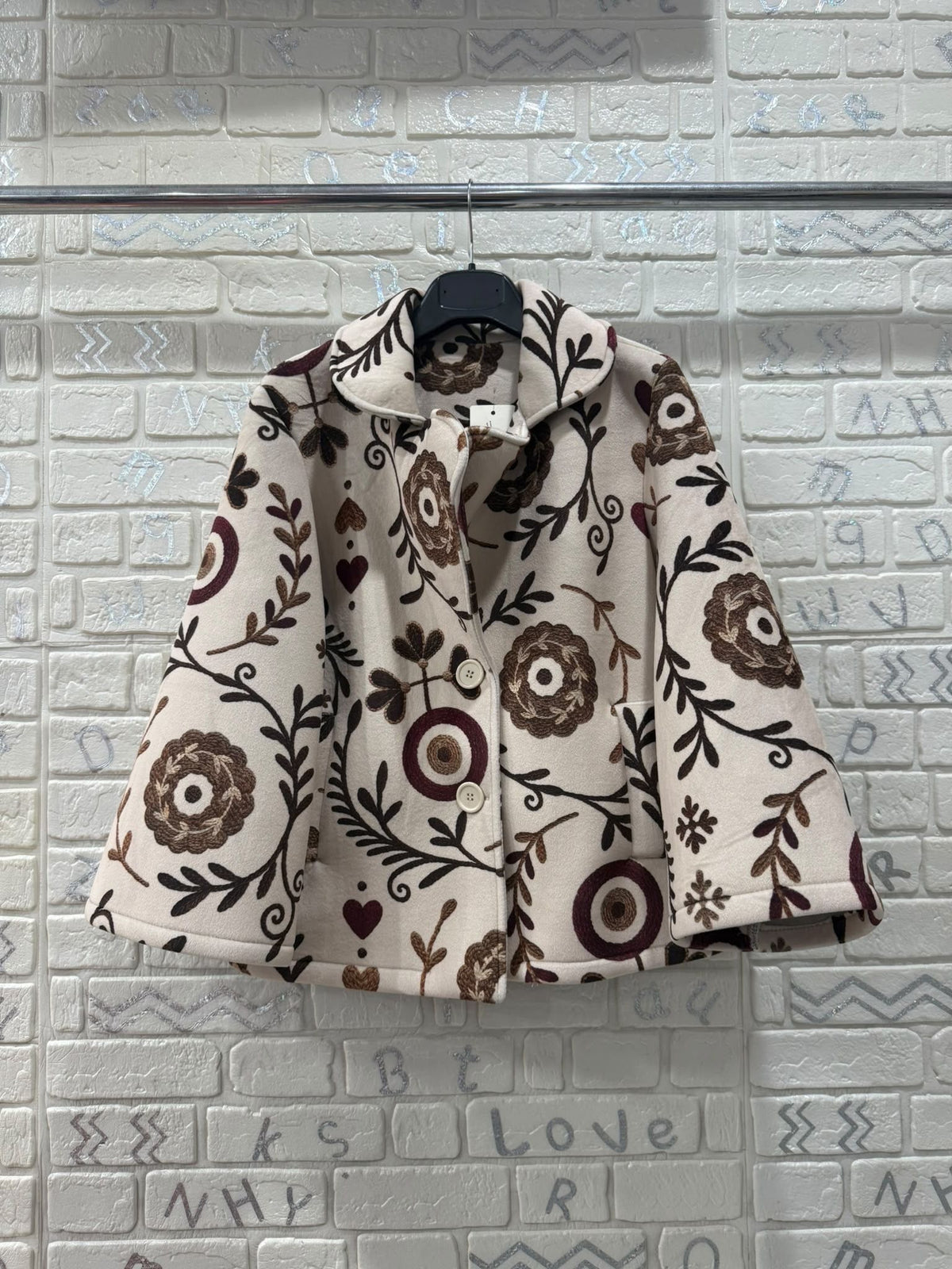 Cappotto corto fantasia floreale – taglia unica, stile boho chic