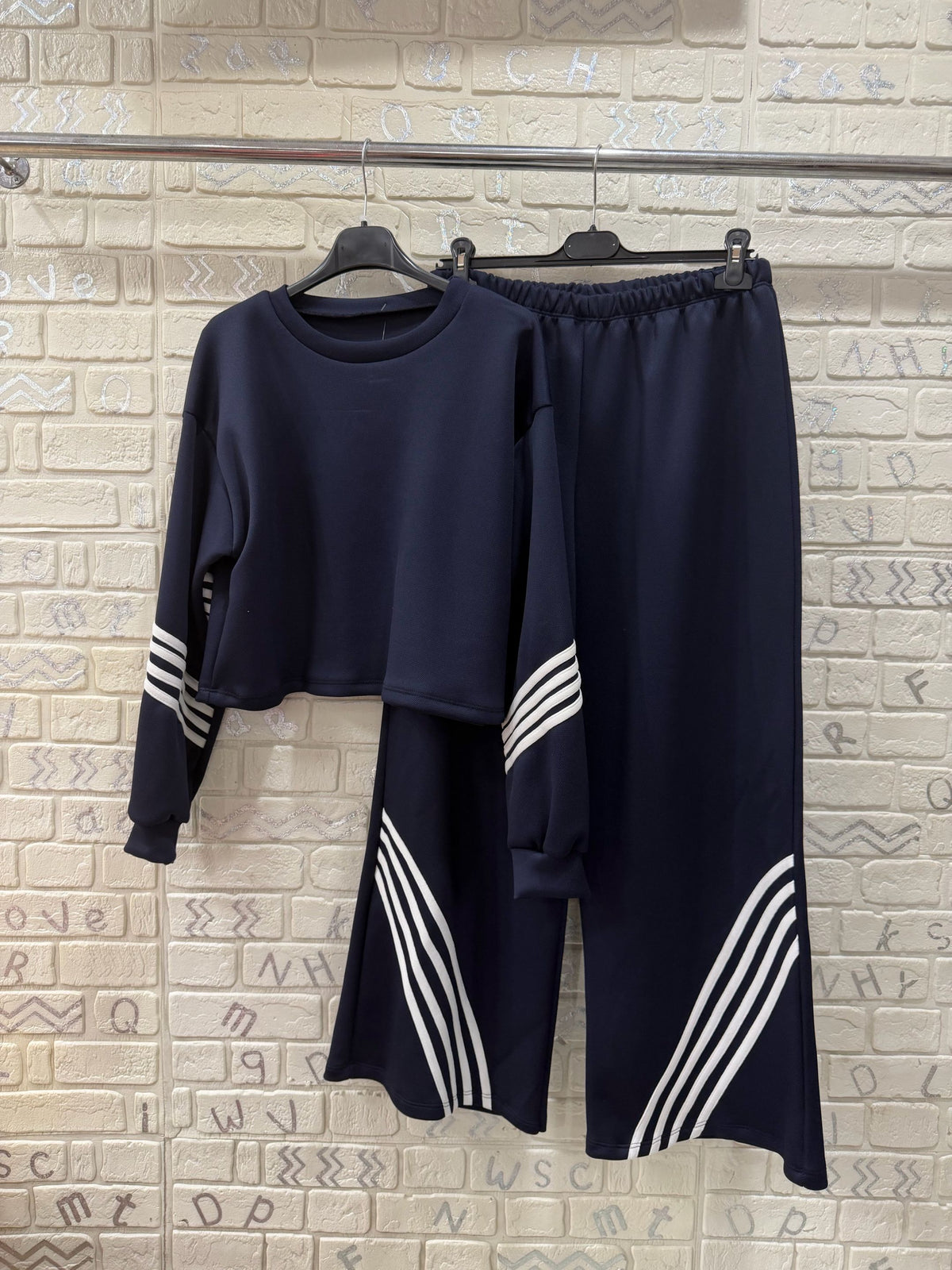 Tuta Donna Sport Chic con Dettagli a Contrasto - Taglia Unica