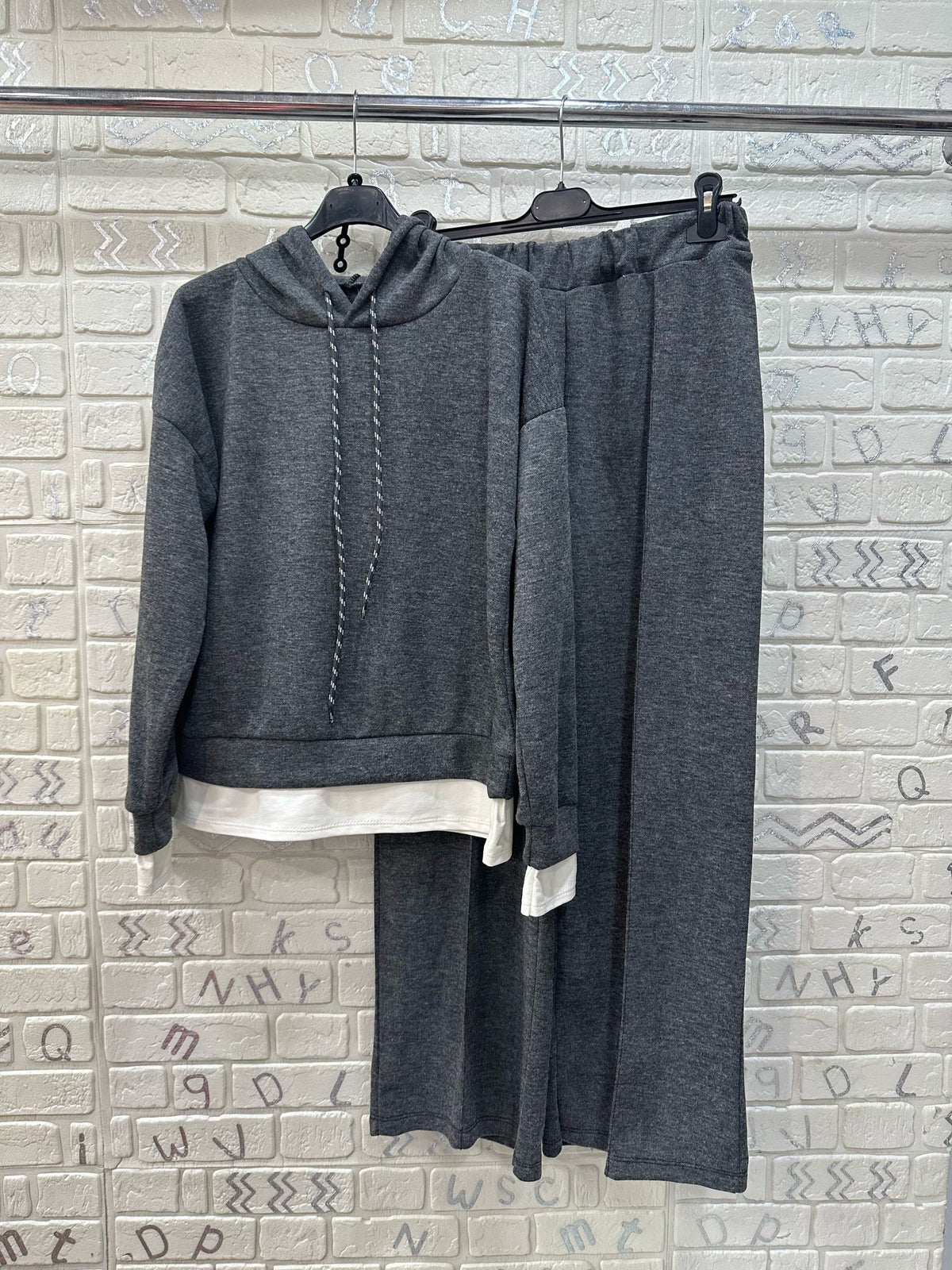 Coordinato Donna Felpa con Cappuccio e Pantalone Palazzo - Taglia Unica