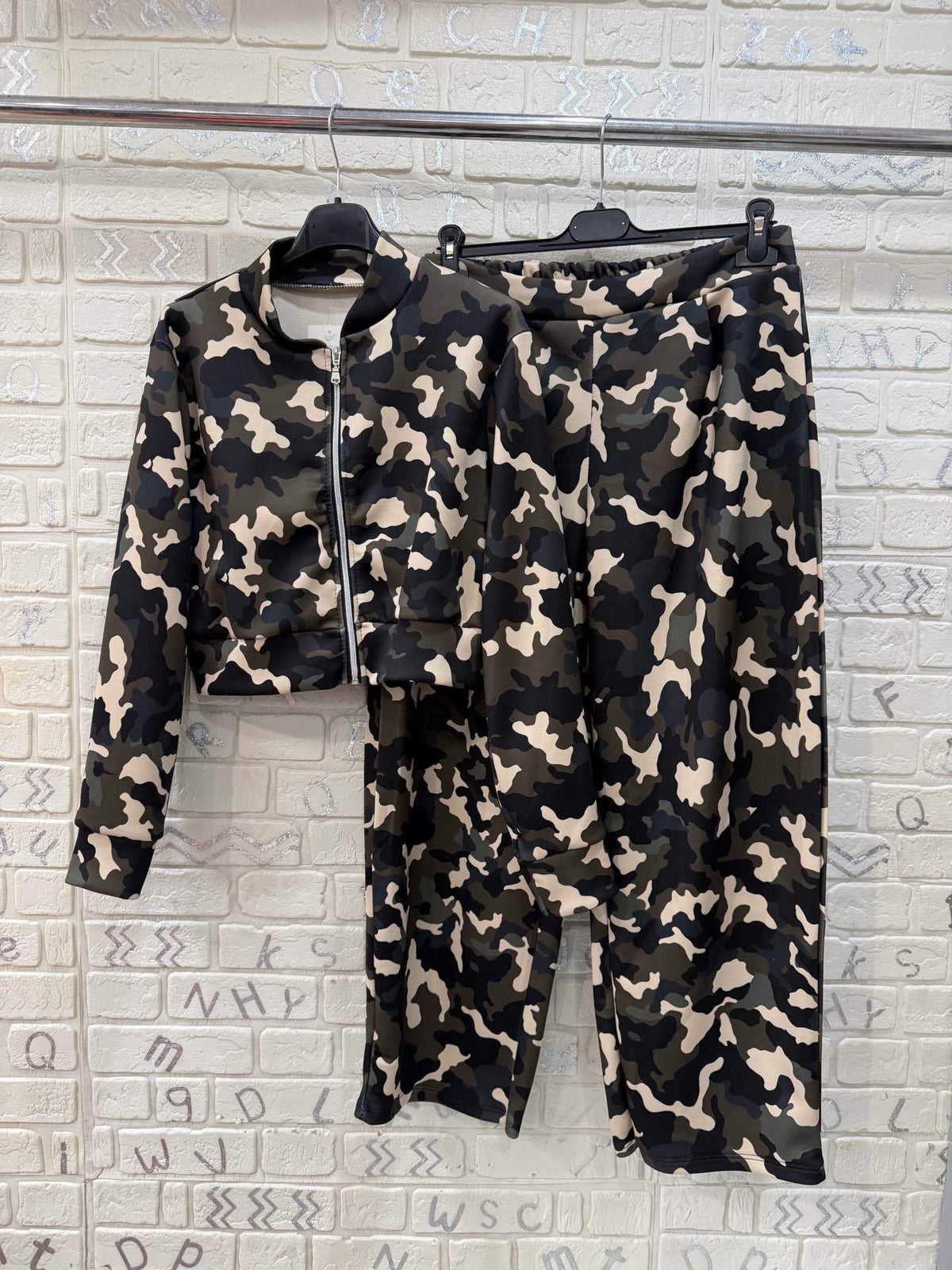 Tuta Donna Mimetico con Giacca Crop e Pantalone Jogger - Taglia Unica