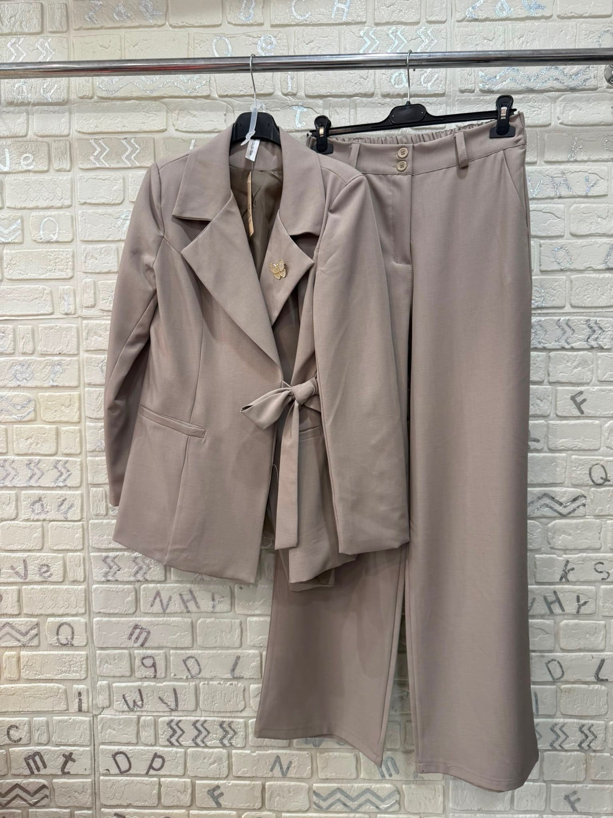 Completo Donna Elegante Blazer con Fiocco e Pantalone Palazzo - Taglia Unica
