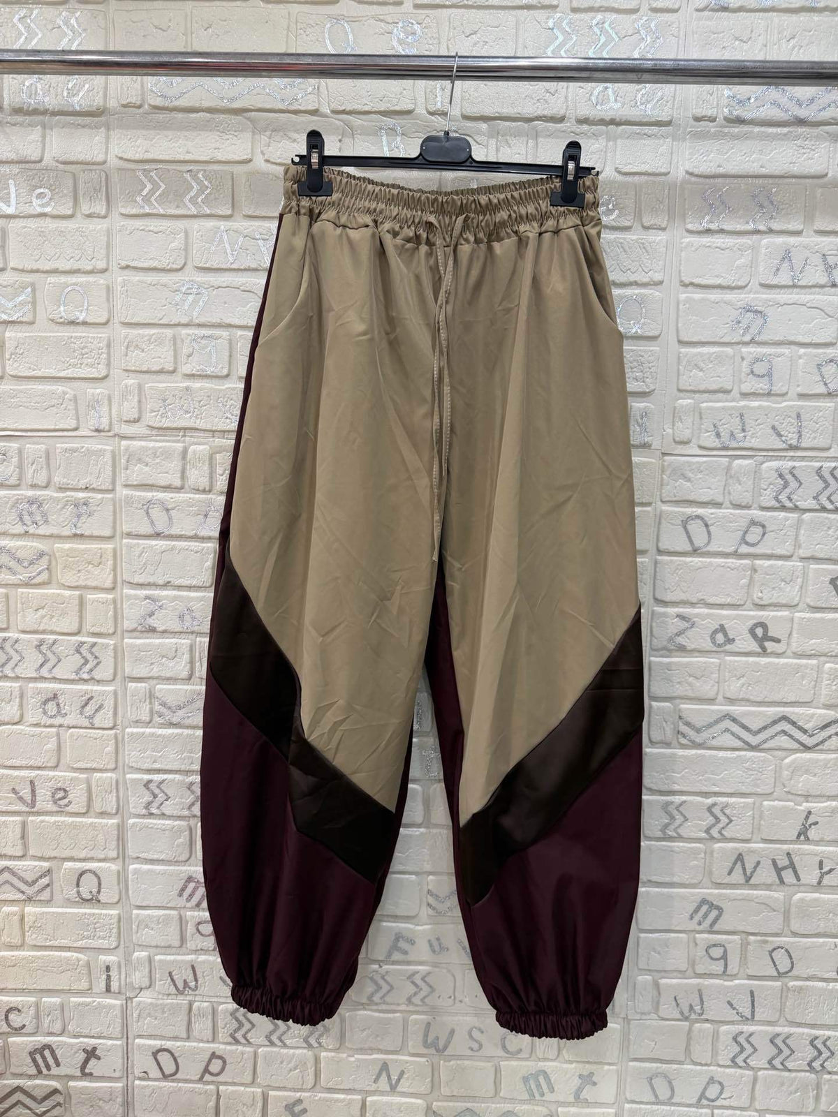Pantalone Donna Jogger con Inserti a Contrasto - Taglia Unica