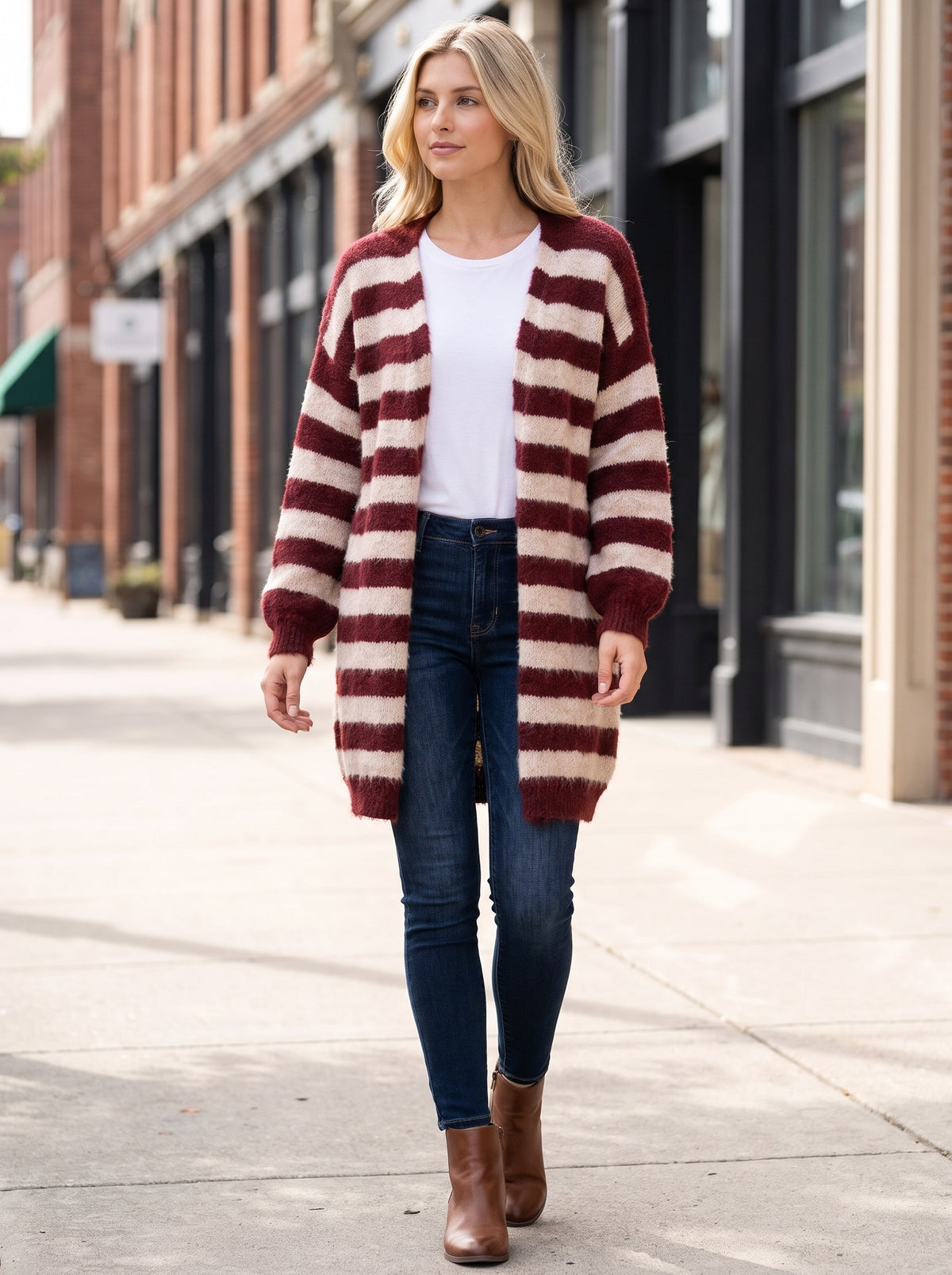 Cardigan lungo a righe in maglia morbida – Taglia Unica