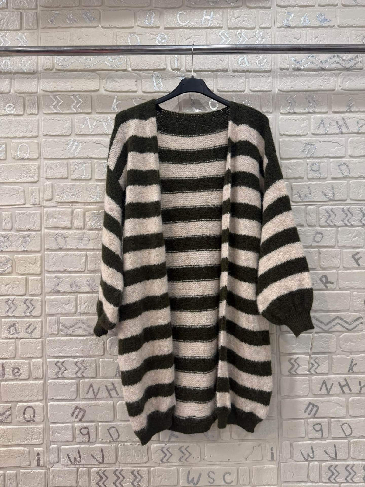 Cardigan lungo a righe in maglia morbida – Taglia Unica