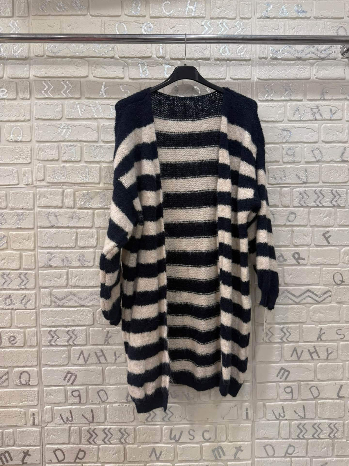 Cardigan lungo a righe in maglia morbida – Taglia Unica